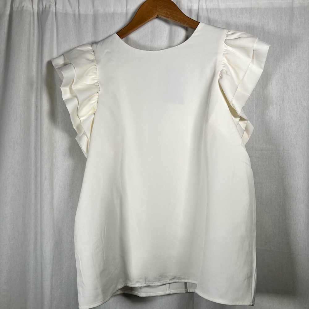 TCEC Cream Ruffle Sleeve Blouse - Picture 2 of 2